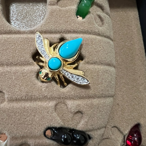 Joan Rivers Classics Collection Vintage 1990 NIOB statement Bee Brooch NWT - Picture 5 of 11